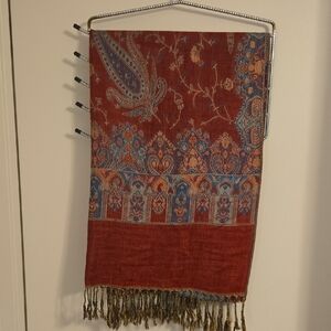 NWOT. Reversible Handwoven Silk Pashmina Scarf.